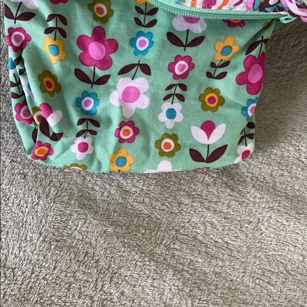 Vera Bradley crossbody purse Paisley green